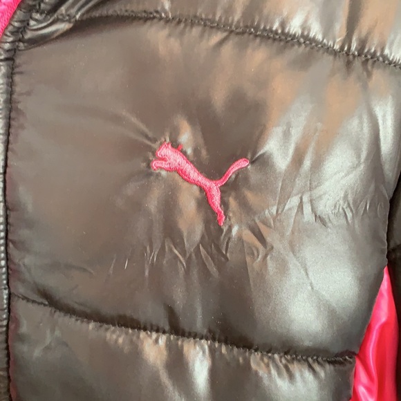Black and Pink Hooded Puma Puffer Jacket - Picture 5 of 8